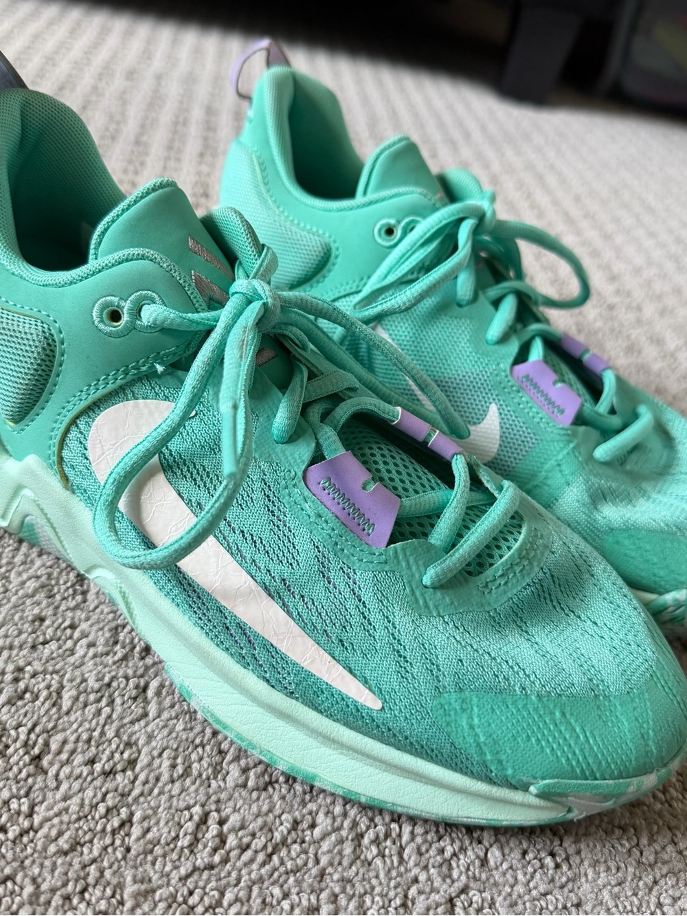 Youth Nike Giannis Immortality 2 GS 'Mint Purple' - Picture 2 of 5